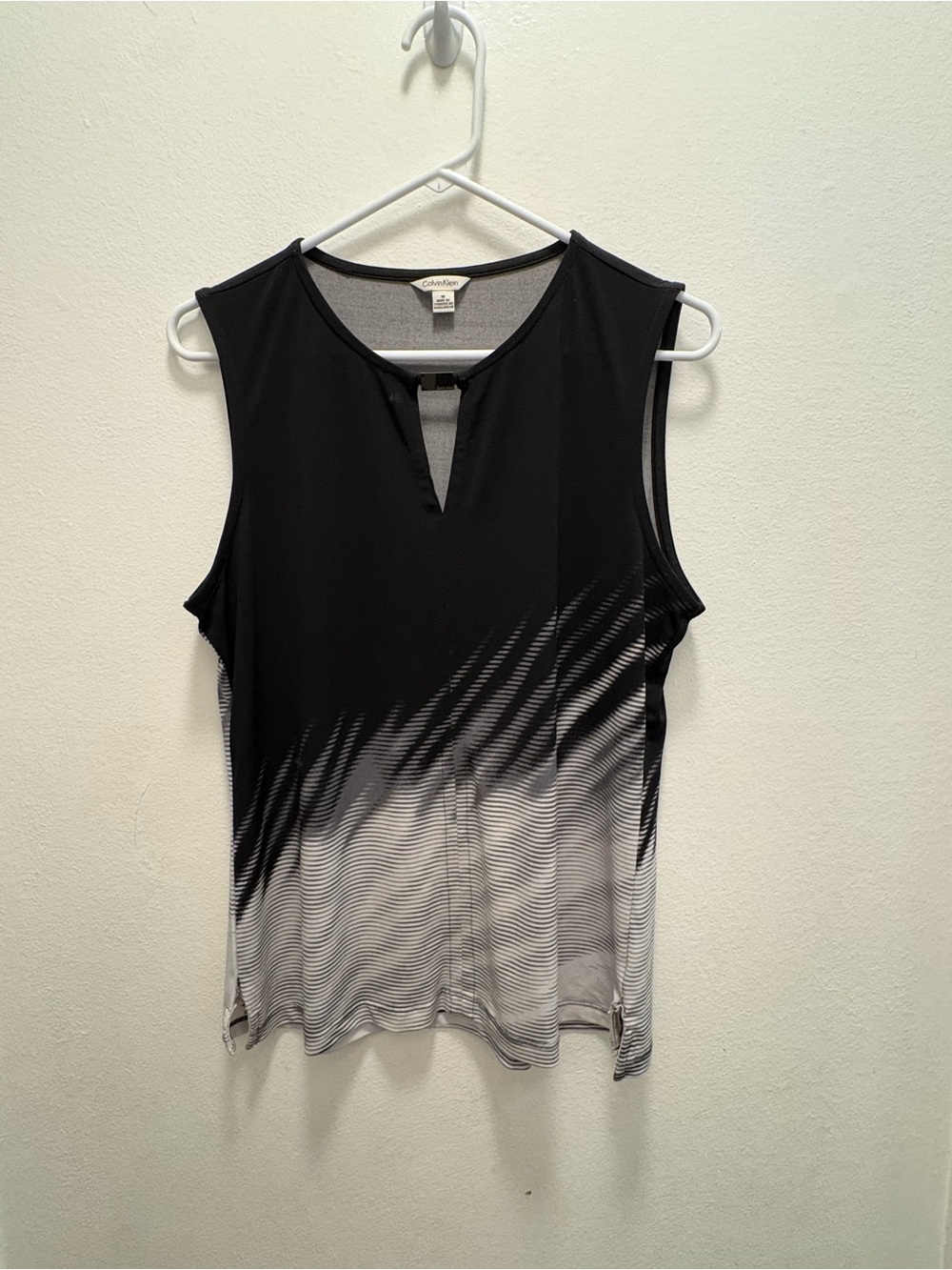 Calvin Klein Black to White Ombre Sleeveless Keyhole Tank